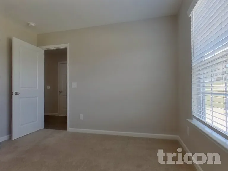 122 Denali Cir — Photo 12