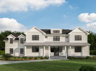 7 Carwin Ln, Westhampton Beach, NY 11978
