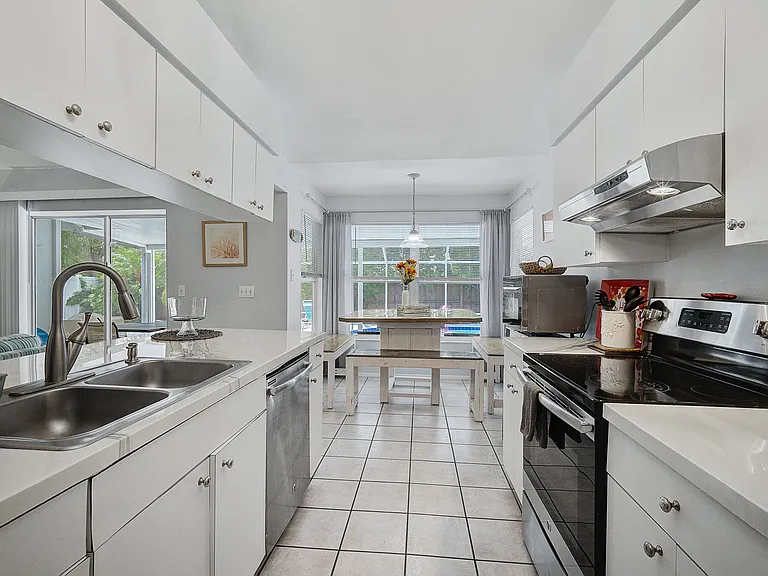 2029 Wood Hollow Ln — Photo 12