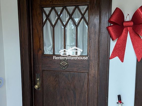 2nd image of 3322 Dupont Ave S #1