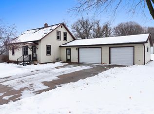 104 Sheridan St, Oconto Falls, WI 54154
