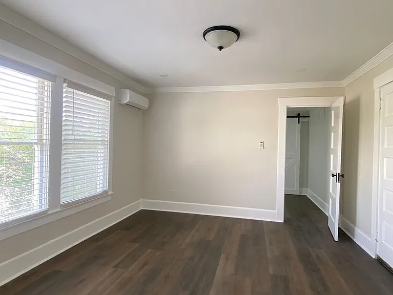 24 Grant St — Photo 5