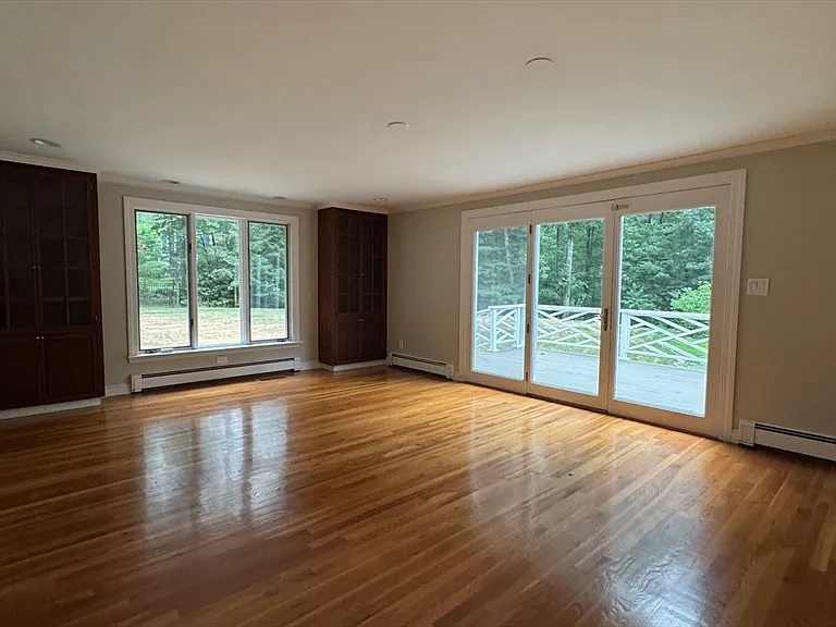 199 Country Dr — Photo 16