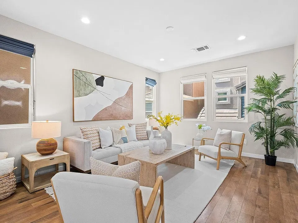 891 Pepper Pl