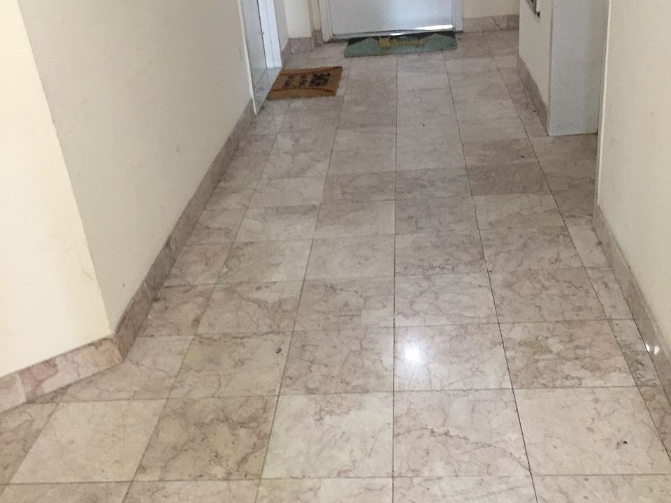 2nd image of 2330 Broadway APT 1