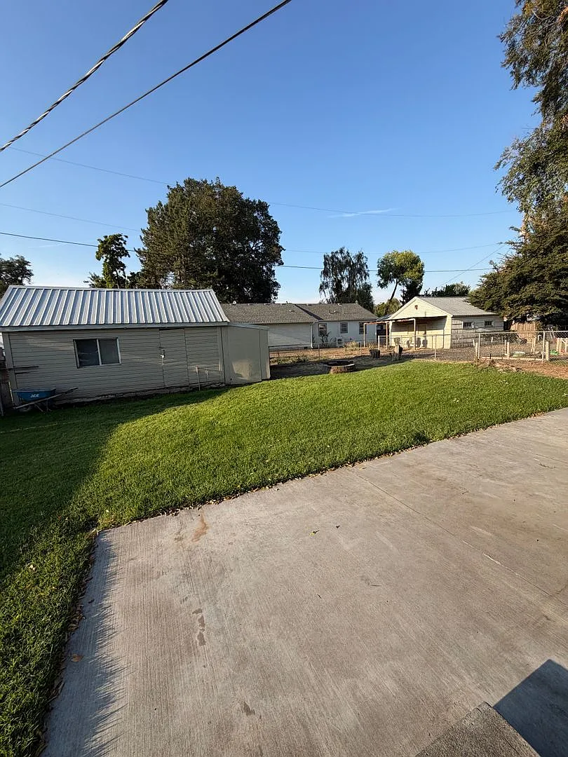 3Bed 2Bath in Echo — Photo 4