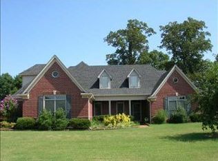 7648 Barker Woods Cv, Bartlett, TN 38002