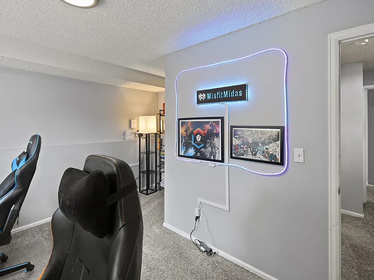 4570 Lincoln Plaza Dr — Photo 27