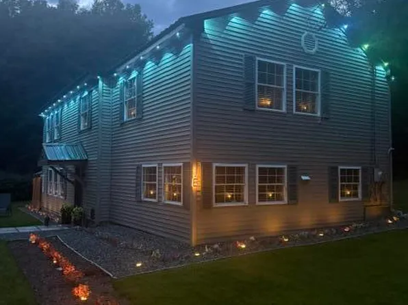 16 N Main Street, Guilford, ME 04443