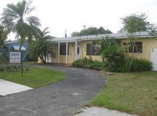 745 NW 18th St, Homestead, FL 33030