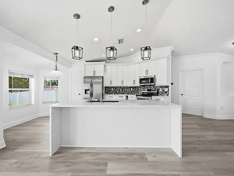 1730 Canoe Dr — Photo 10