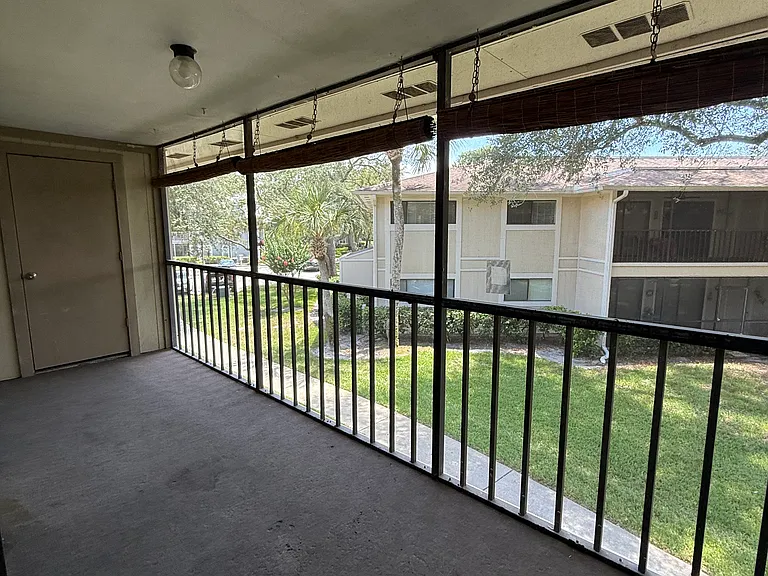 6010 Laketree Ln #F — Photo 5