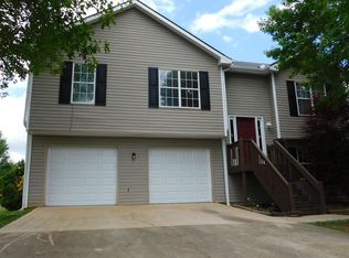 335 Branchwood Dr, Covington, GA 30016