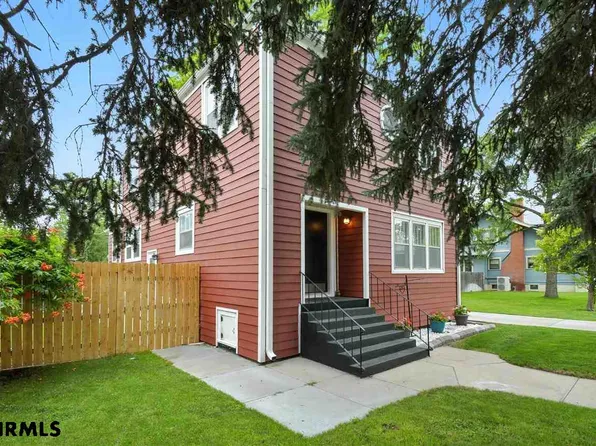 1612 5th Ave, Scottsbluff, NE 69361