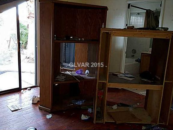 2nd image of 3892 W Catamaran Cir
