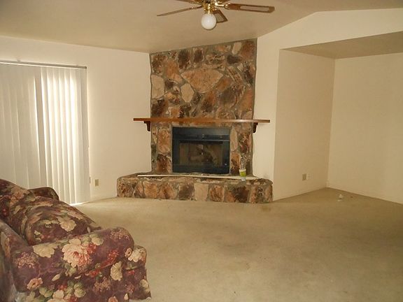 5th image of 946 Palo Verde Dr
