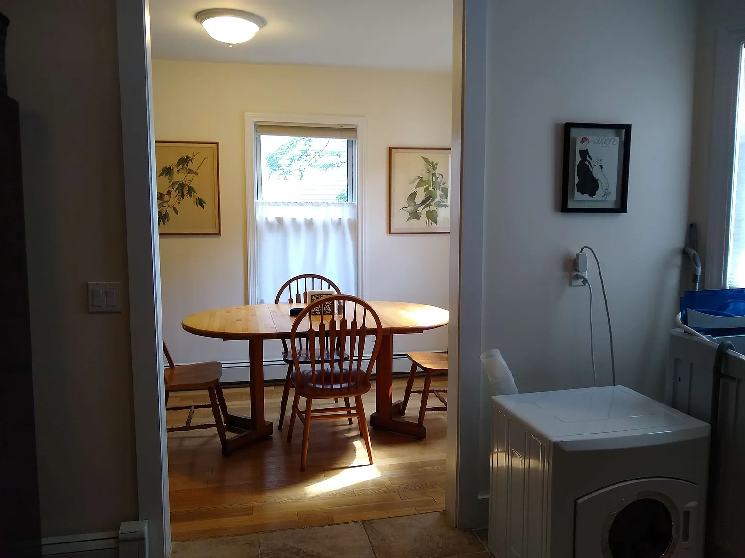 3 bed, 1.0 bath, $4,350 — Photo 3