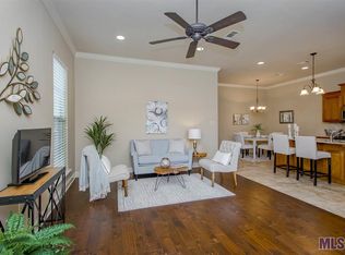 8007 Seville Ct, Baton Rouge, LA 70820