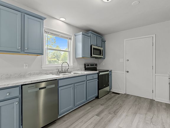 4th image of 4510 Ruby Rd