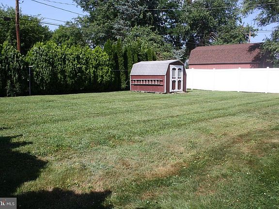 5th image of 17322 Diane Dr