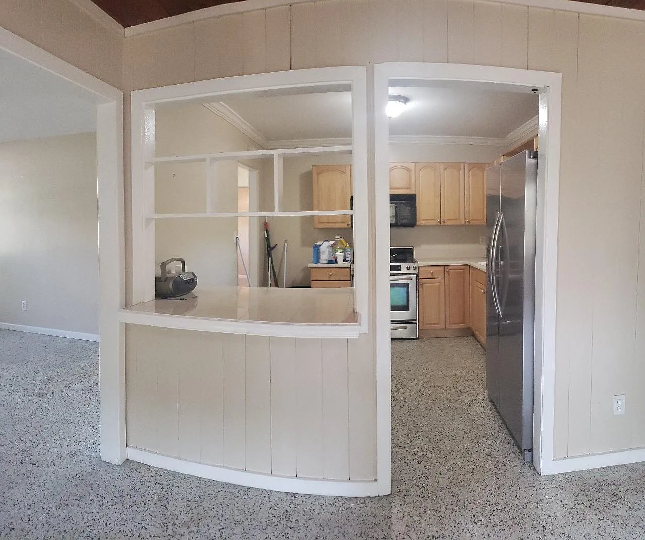 2 bed, 975 sqft, $2,100 — Photo 3