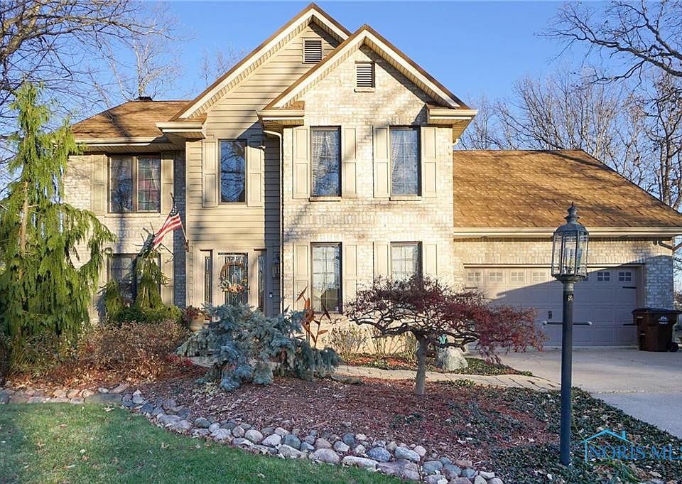 1st image of 1931 Redwood Dr