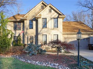 1931 Redwood Dr, Defiance, OH