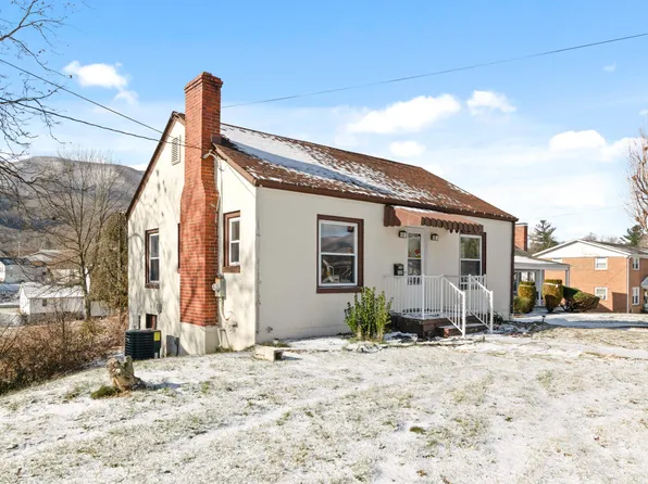 301 French St, Pearisburg, VA 24134