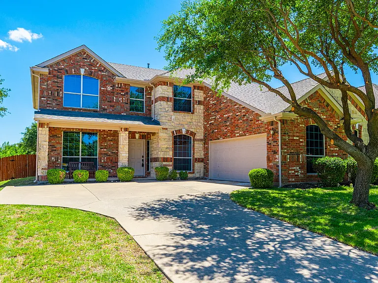 5201 Threshing Dr — Photo 1