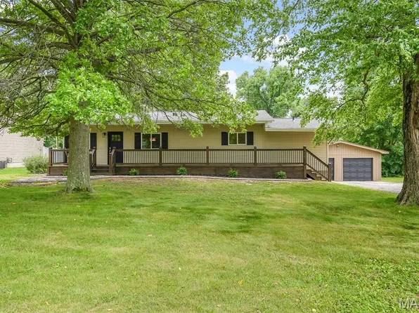 4625 Old Caseyville Rd, Belleville, IL 62223