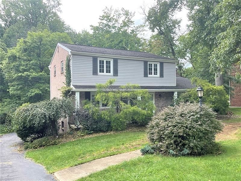 1st image of 3037 Ben Venue Dr