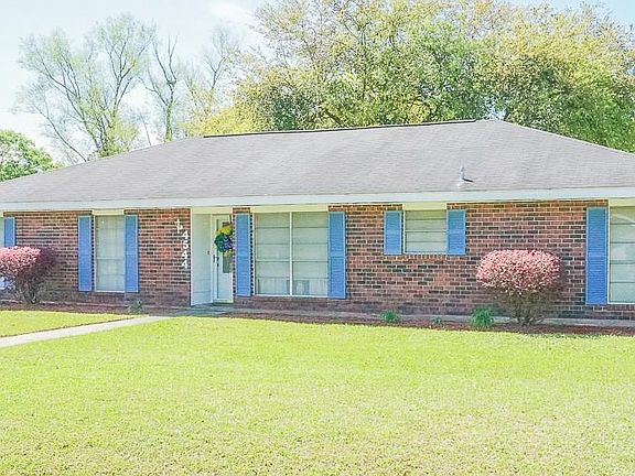 3rd image of 4544 Powell Ln