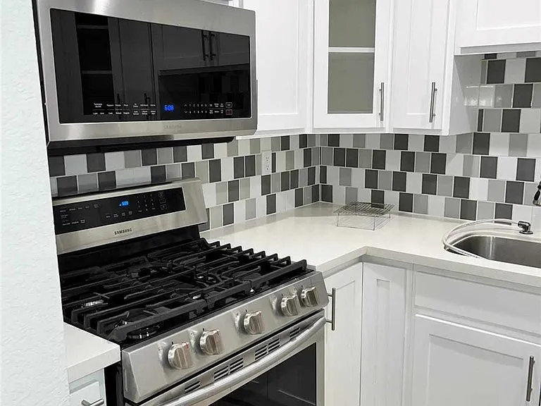 22896 Hilton Head Dr #313 — Photo 9