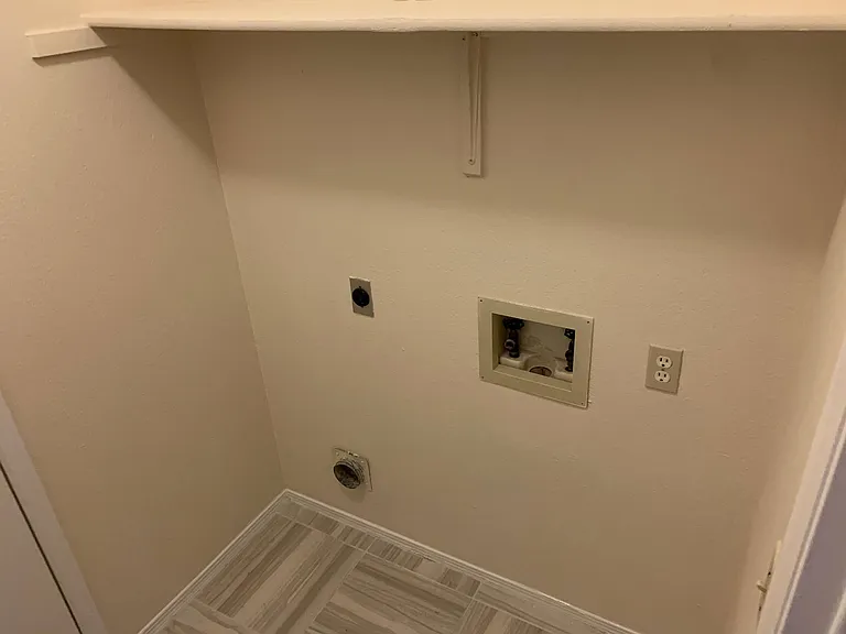 10911 Grassmere Ct — Photo 15