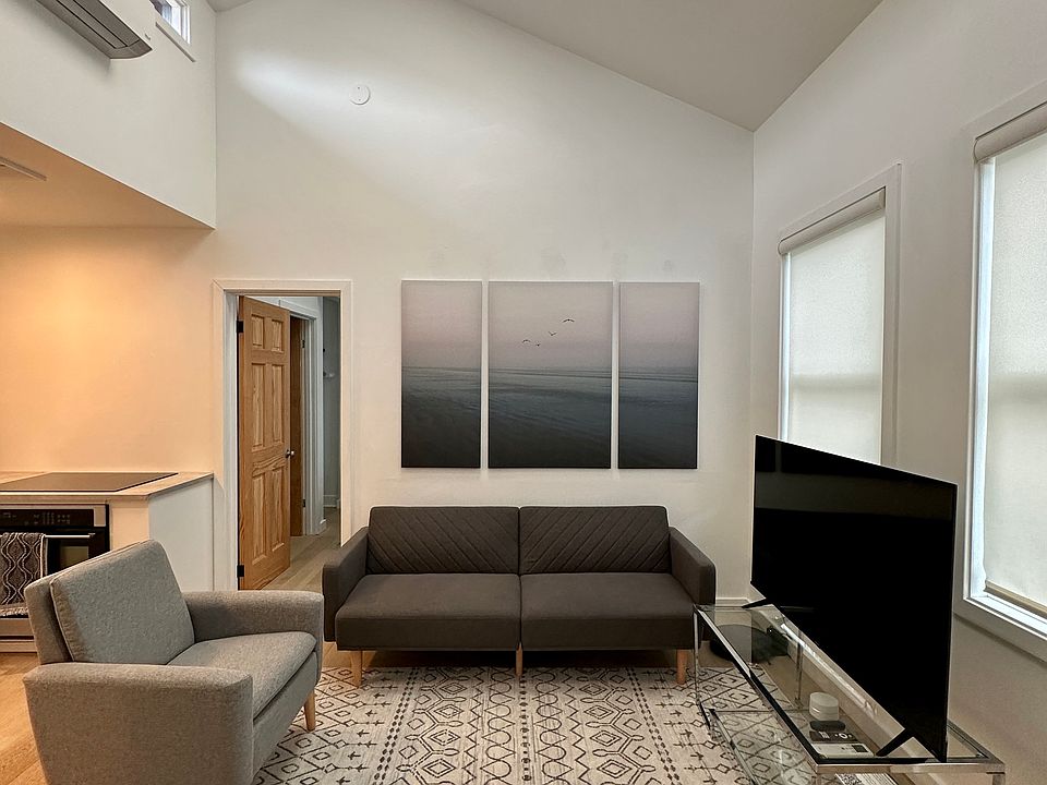 1st image of 2114 Felton St