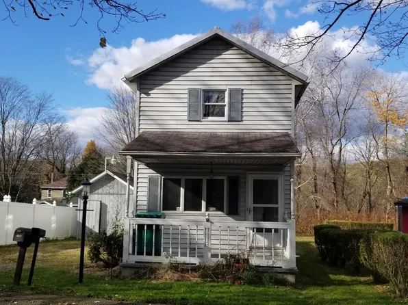 1129 Walnut St, Seward, PA 15954