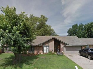 1209 S Aries Rd, Edmond, OK 73003