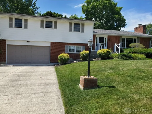 920 Tammy Cir, Dayton, OH 45415