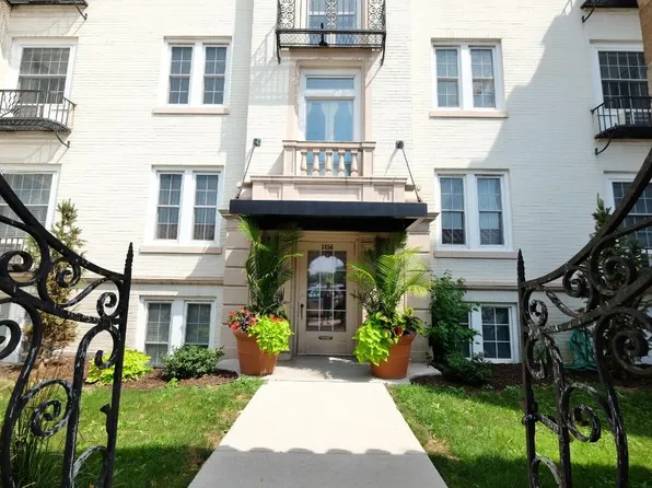 Granada, 1456 Lagoon Ave #47, Minneapolis, MN 55408