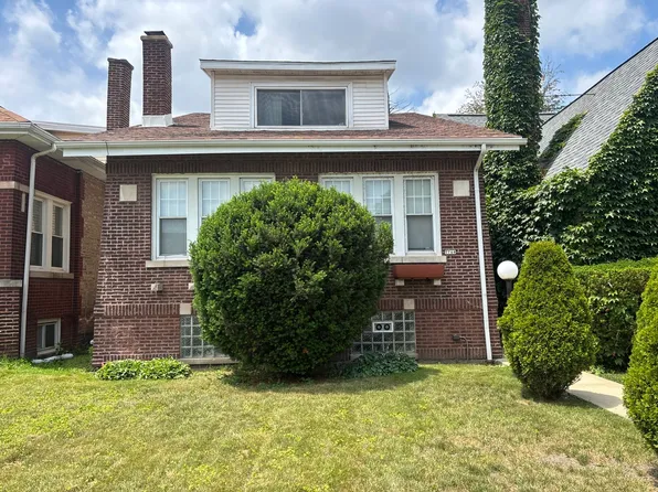 7710 S Euclid Ave, Chicago, IL 60649