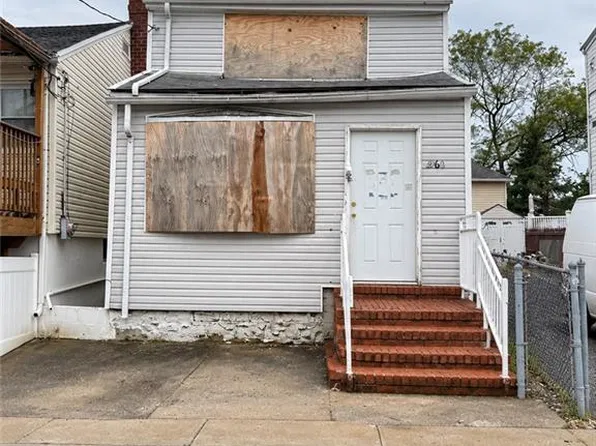 99-60 164th Rd, Howard Beach, NY 11414