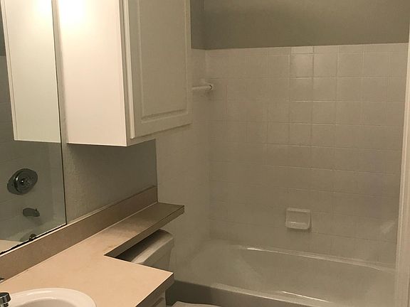 3rd image of 5711 Legacy Crescent Pl #333