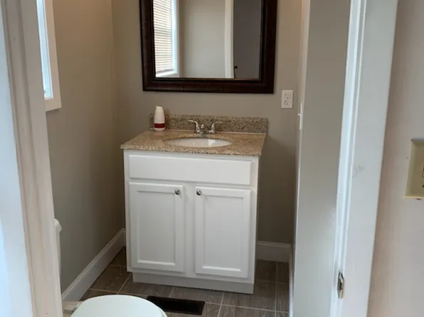 310 Westwood Acres Dr, Scotts Hill, TN 38374