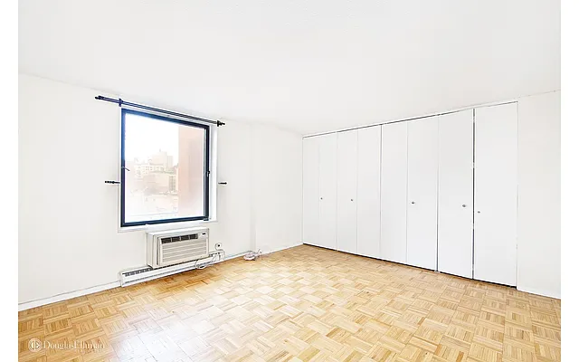 Rented by Douglas Elliman | media 15