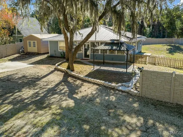 12575 W Foss Groves Path, Inglis, FL 34449