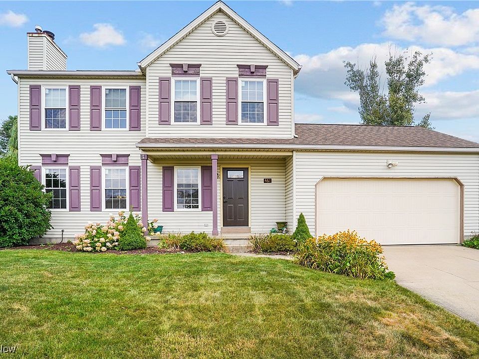 1st image of 467 Plum Creek Dr