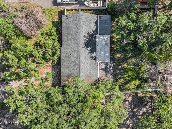 4968 Lakewood Dr, Dade City, FL 33523