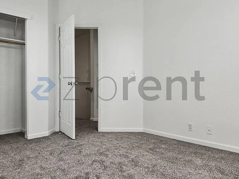 2342 Canary Dr — Photo 34