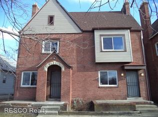 3006 Cleveland Ave, Columbus, OH 43224