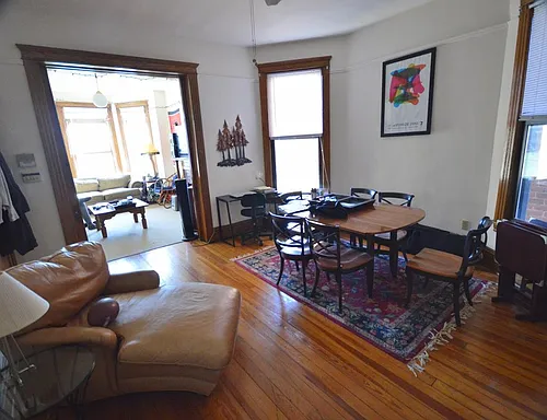 638 W Drummond Pl #2F Photo 1